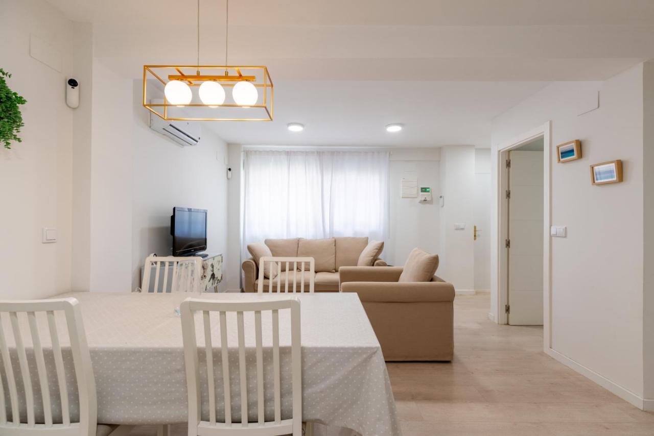 Appartamento Whitey Aparment In Triana Siviglia Esterno foto