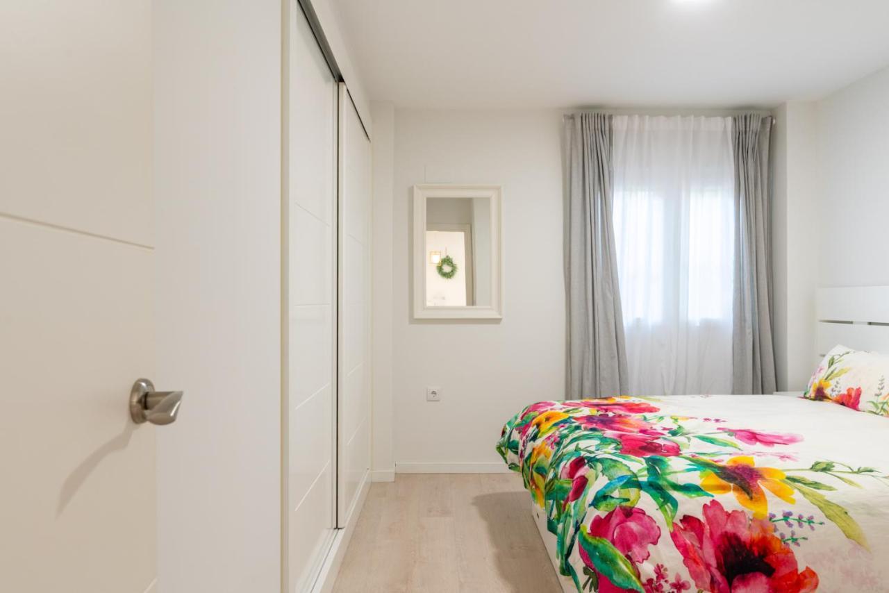 Appartamento Whitey Aparment In Triana Siviglia Esterno foto