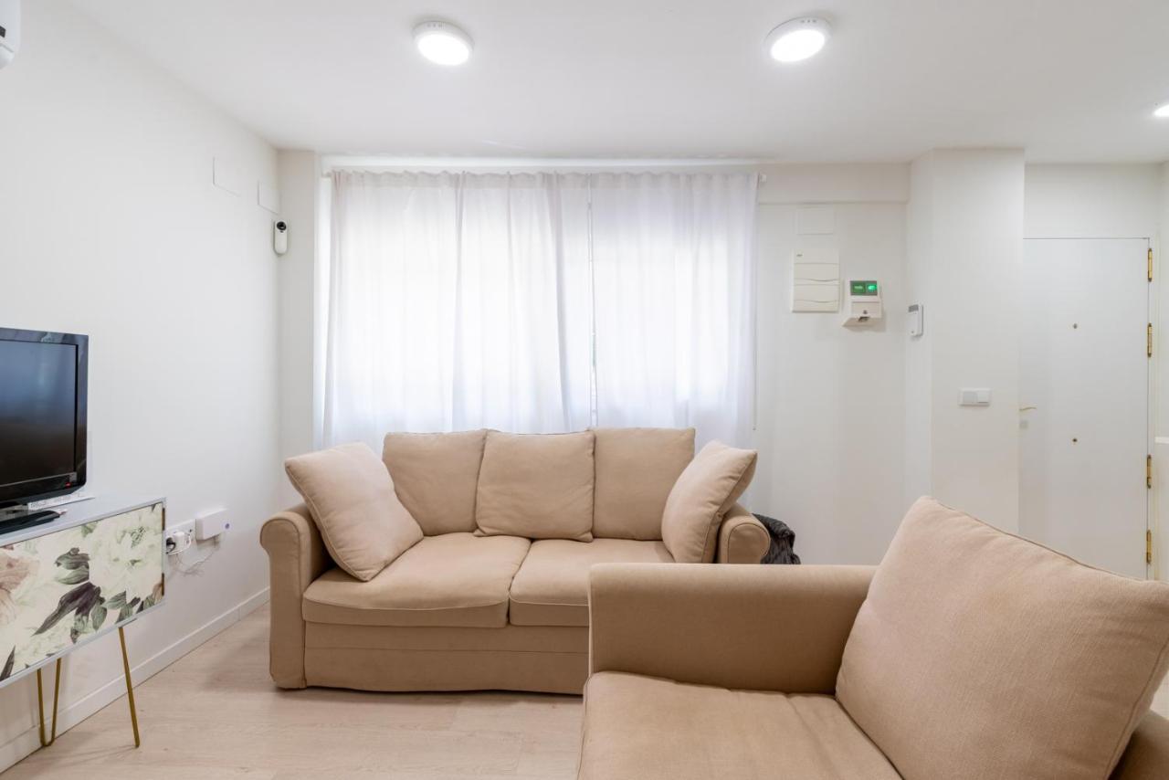 Appartamento Whitey Aparment In Triana Siviglia Esterno foto